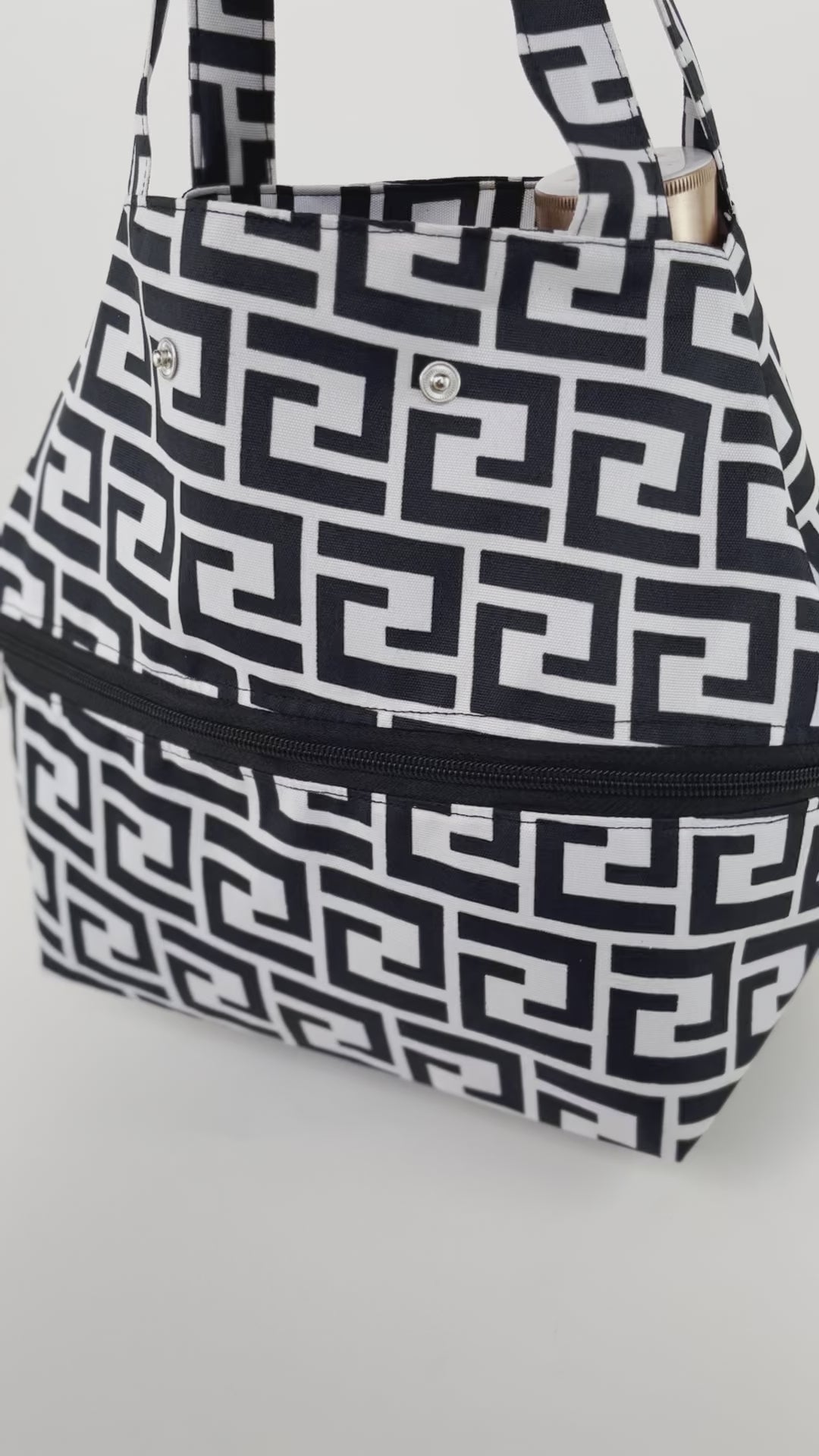 Dual Purpose Lunch and Swimming Tote