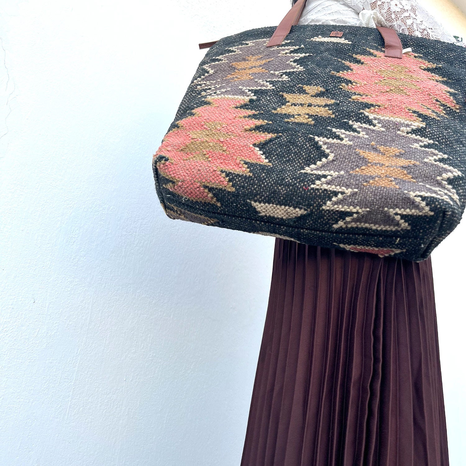 Aesthetic Fashion Kilim Jute & Cotton Handbag / Shoulder Bag - 16 x 15 x 5 inches | Peacoy