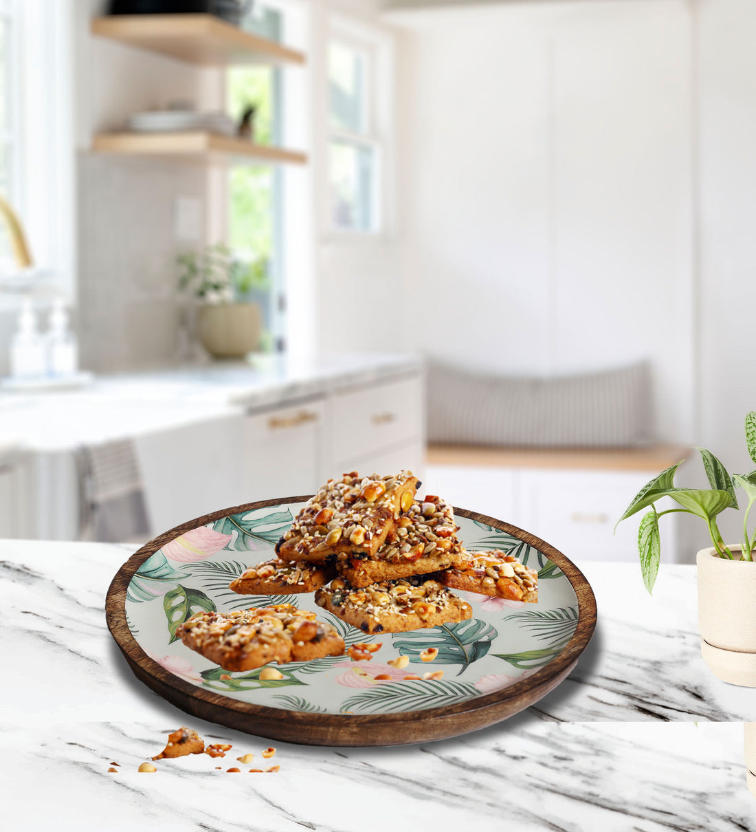 Tropical Vibes Round Mango Wood Platter With Enamel Finish | Peacoy