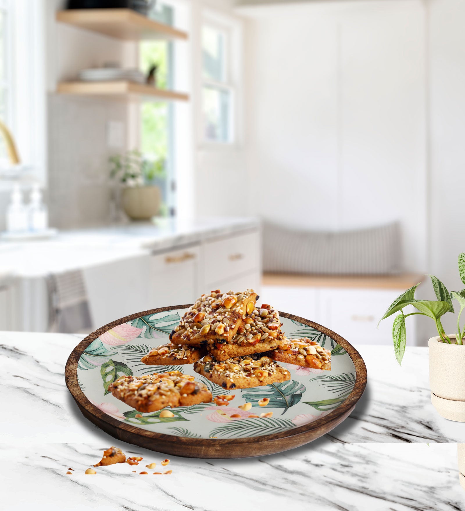 Tropical Vibes Round Mango Wood Platter With Enamel Finish | Peacoy