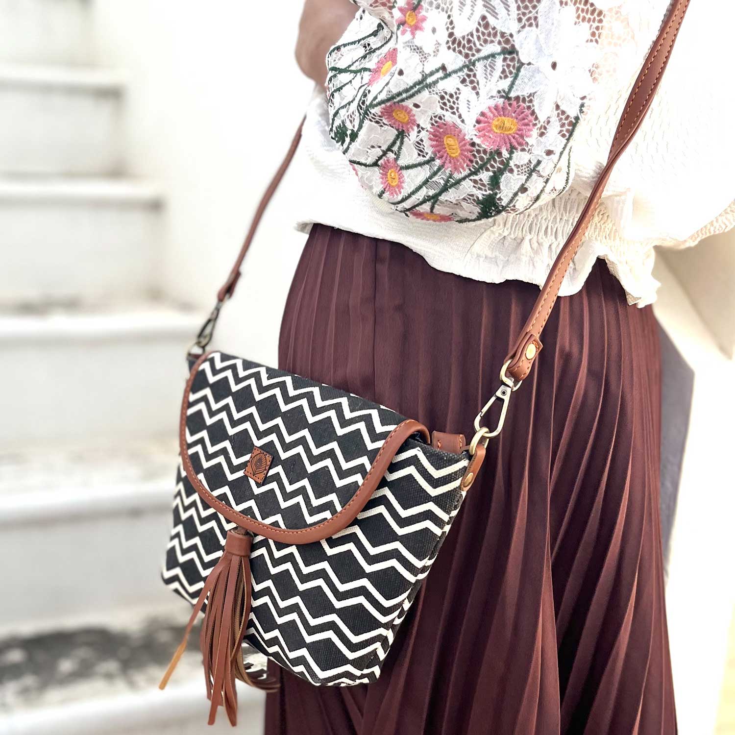 Chic Love Black & White Sustainable 100 % Cotton Sling Bag - 11 x 7 x 2 inches | Peacoy