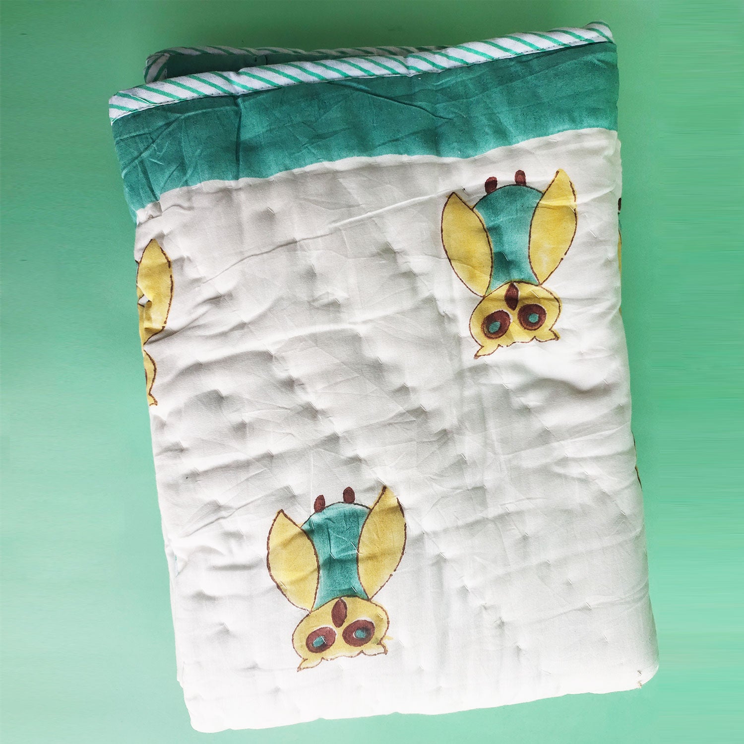 Cute Quirk Owl Print White Cotton Quilt for Kids - 60 inches x 40 inches