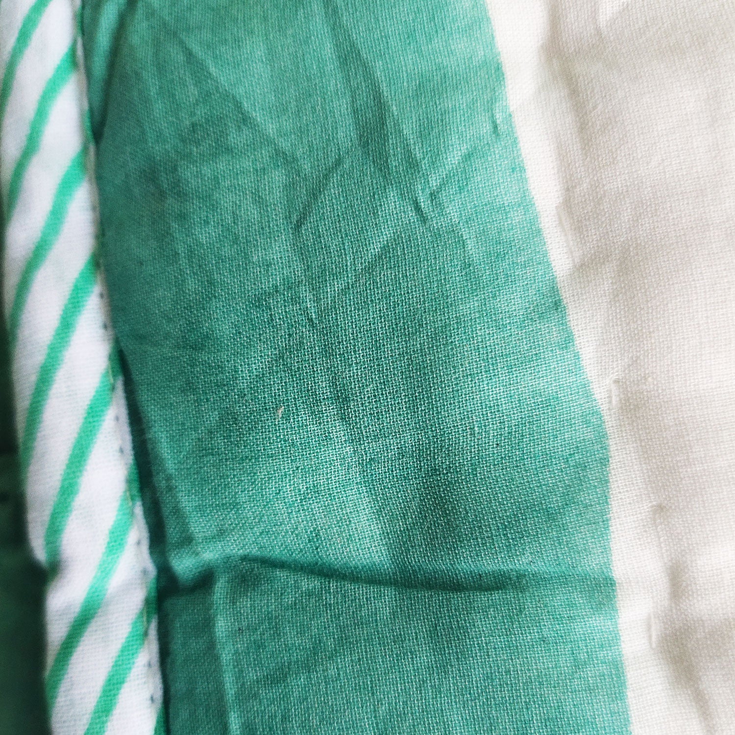 Cute Quirk Owl Print White Cotton Quilt for Kids - 60 inches x 40 inches