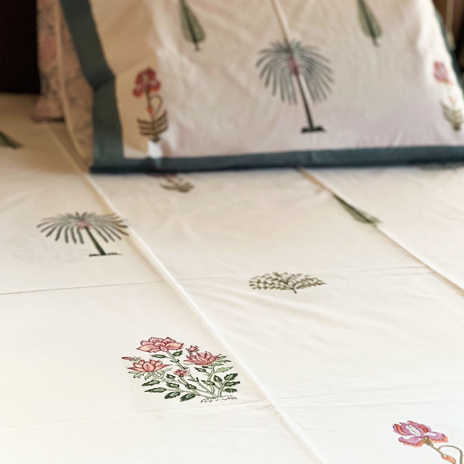 Exotic Pine florals Mystic Double Bedsheet Pure Cotton with Pillow Covers