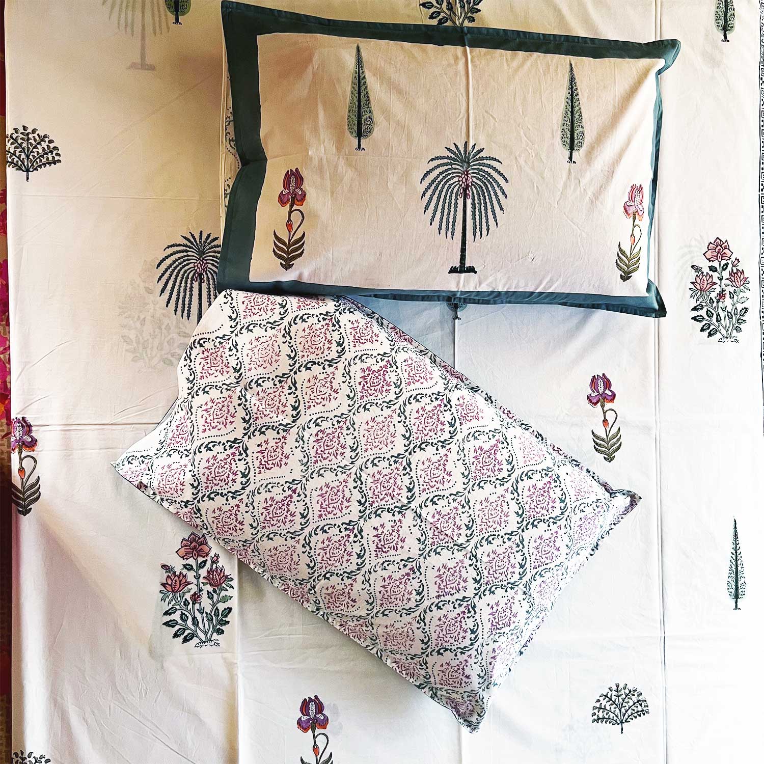 Exotic Pine florals Mystic Double Bedsheet Pure Cotton with Pillow Covers