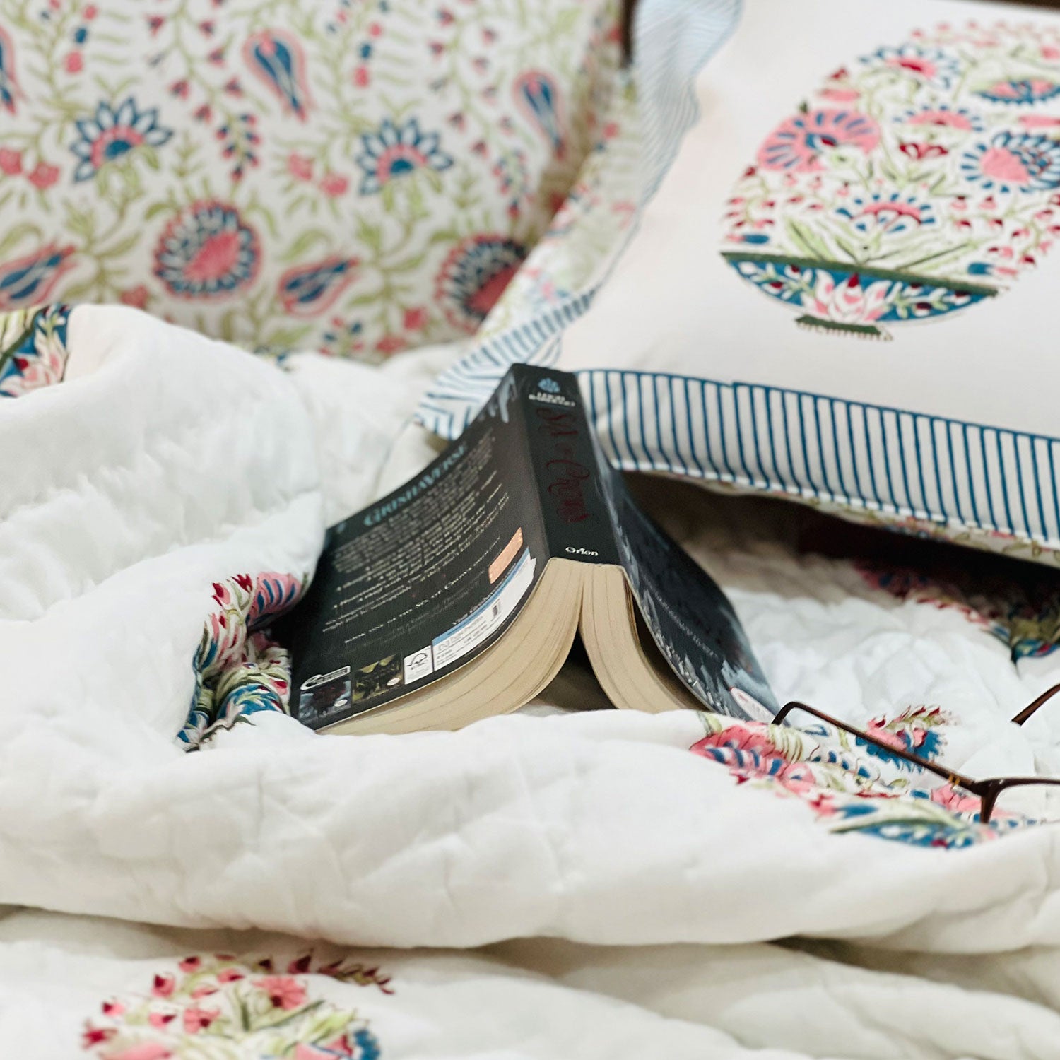 White Floral Block Printed 210 Thread Count Cotton Double Bedsheet Set With 2 Pillow Covers - 100 inches x 90 inches