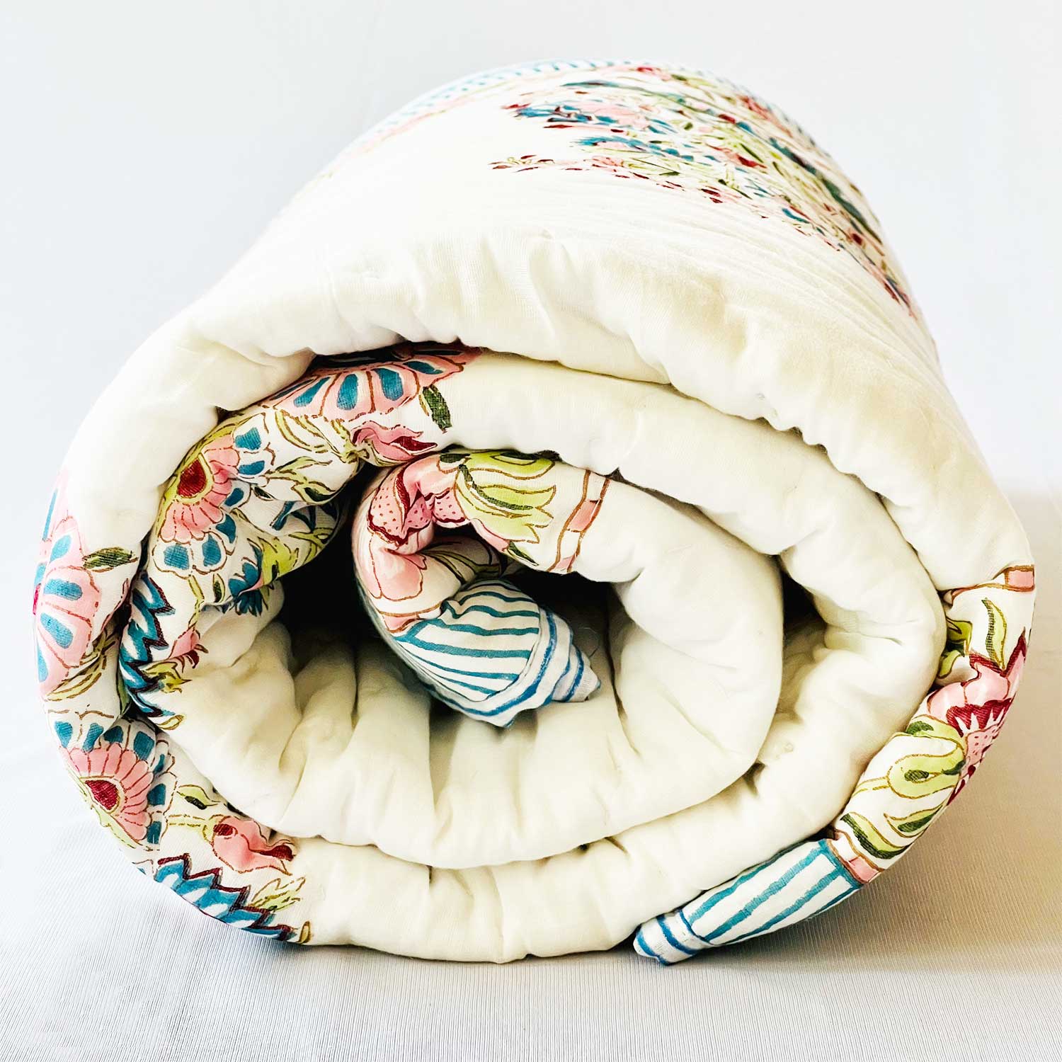 Soft & Cozy Pure Cotton Floral Printed Quilt - 60 inches x 90 inches