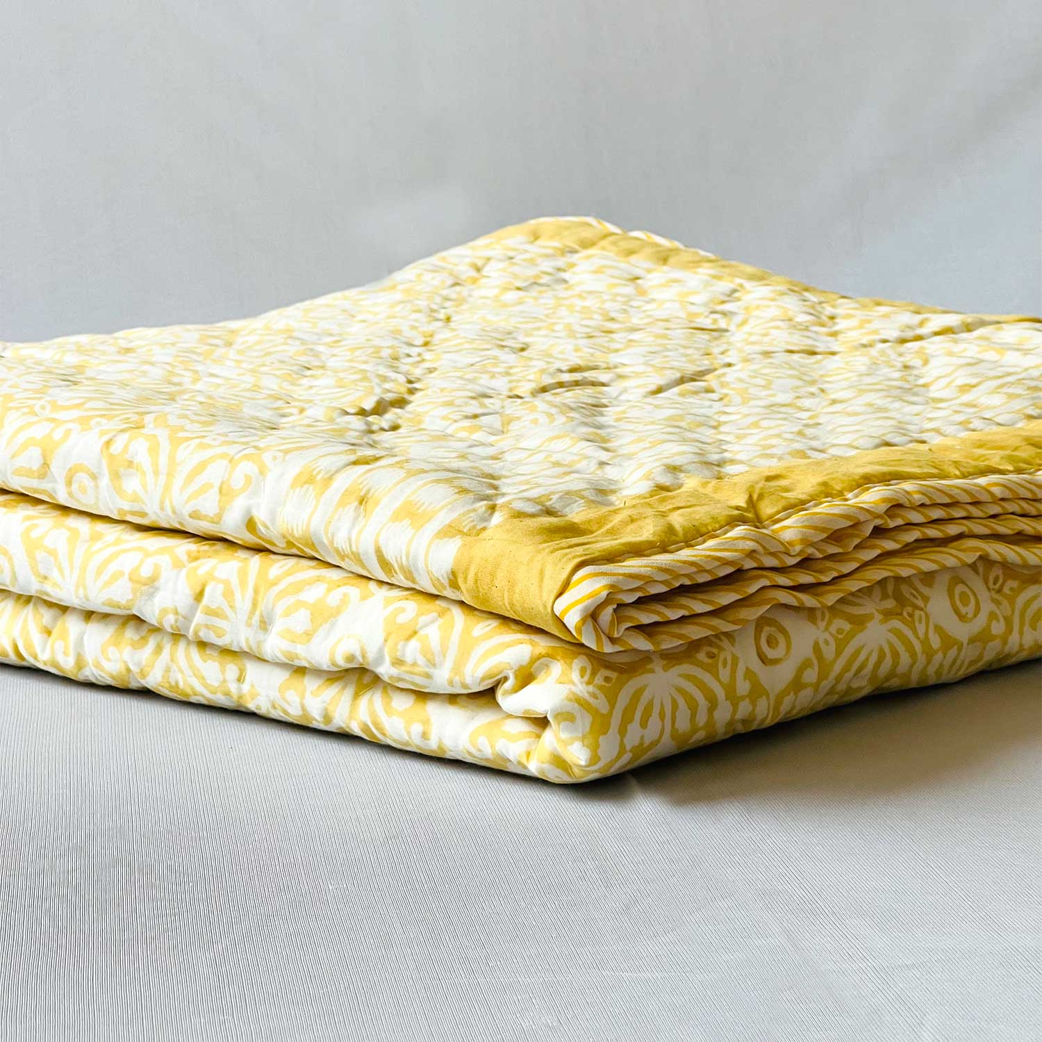 Elegant Yellow Soft Cotton Printed Quilt - 60 inches x 90 inches