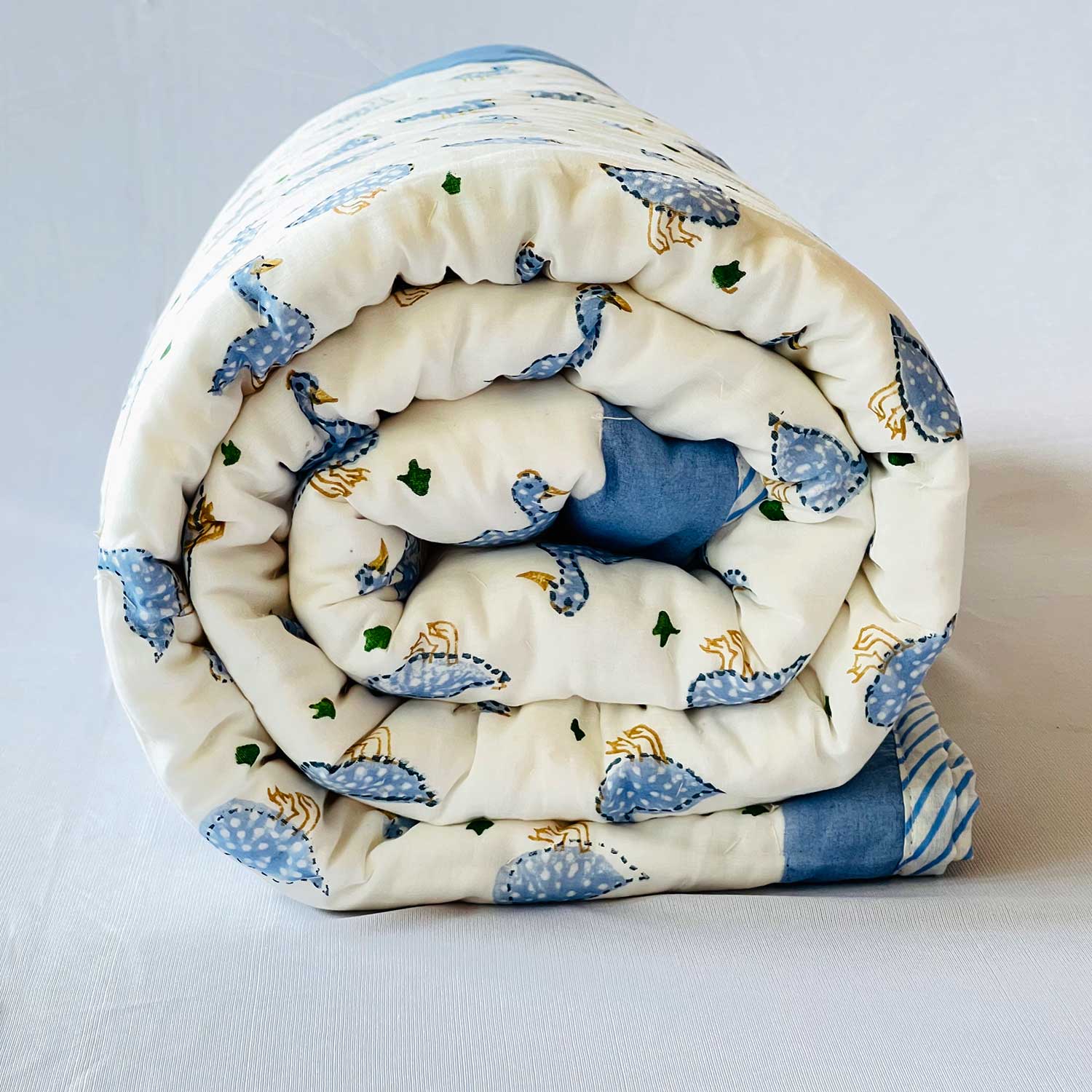 Blue & White Soft Cotton Printed Quilt - 40 inches x 60 inches