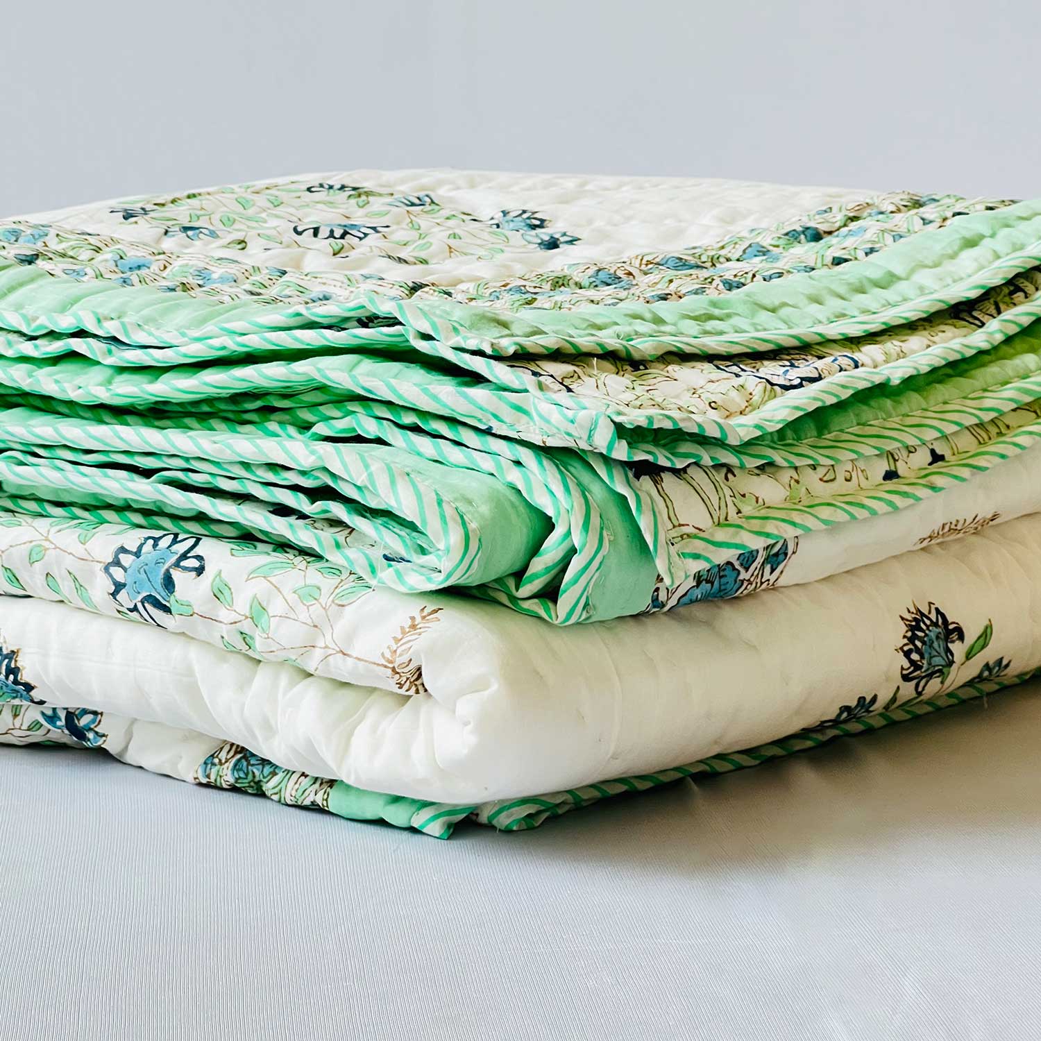 Green & White Soft Cotton Printed Quilt - 90 inches x 100 inches