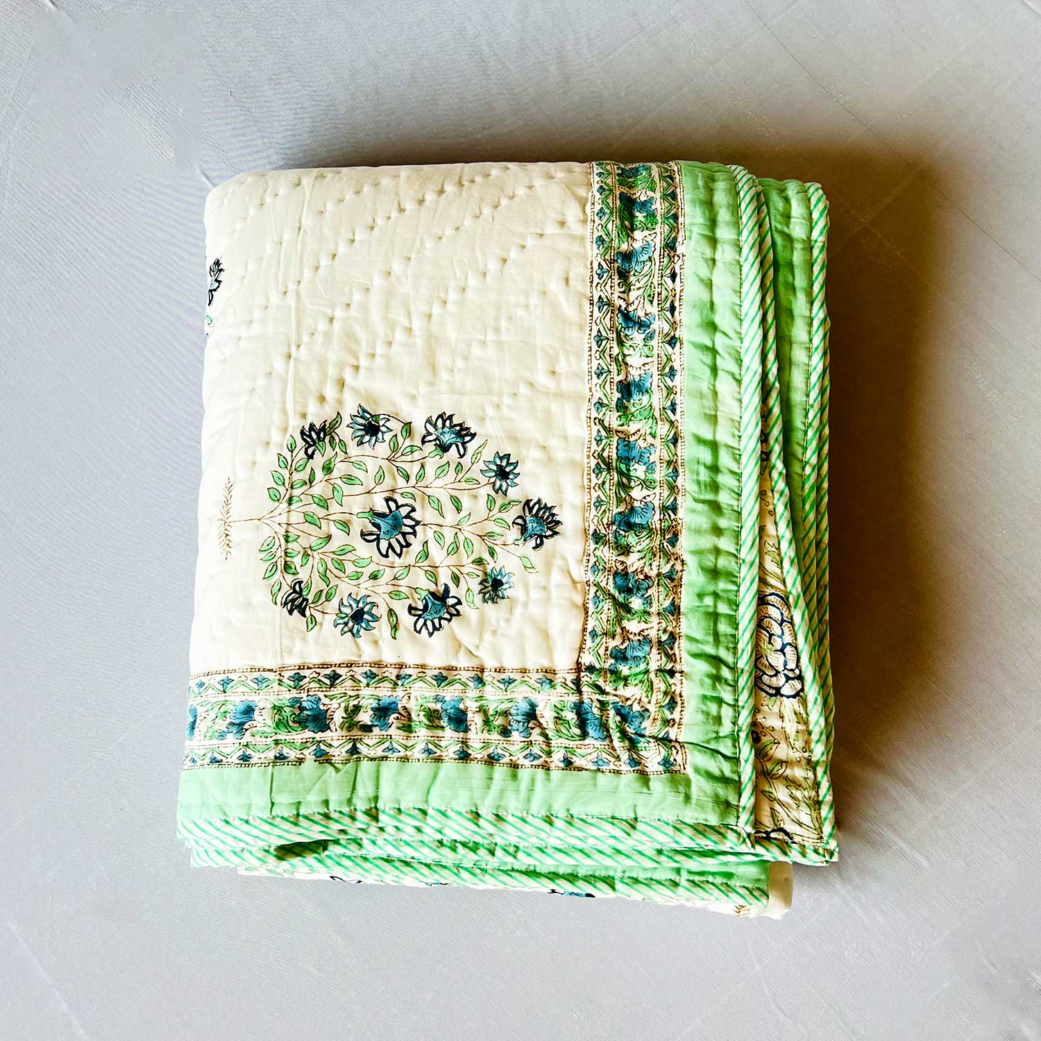 Green & White Soft Cotton Printed Quilt - 90 inches x 100 inches