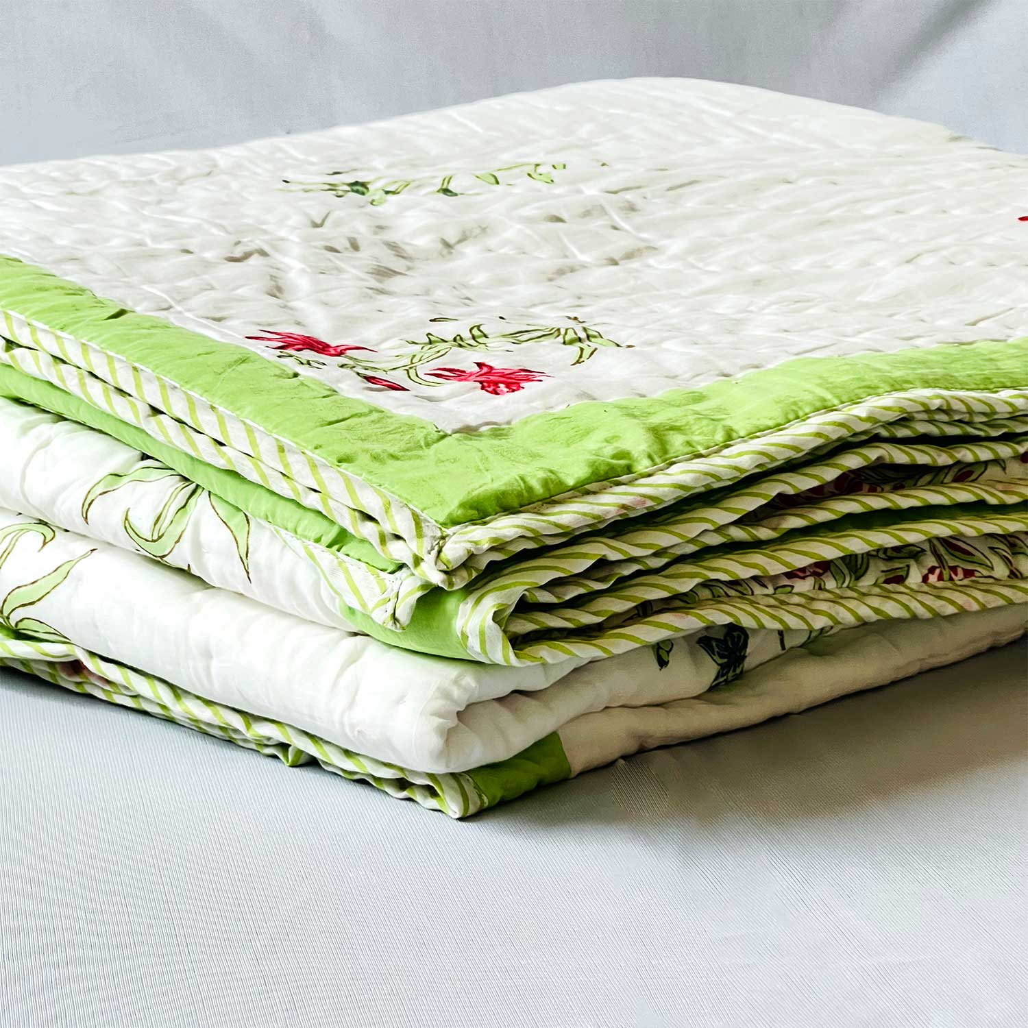White & Green Soft Cotton Floral Printed Quilt - 90 inches x 100 inches