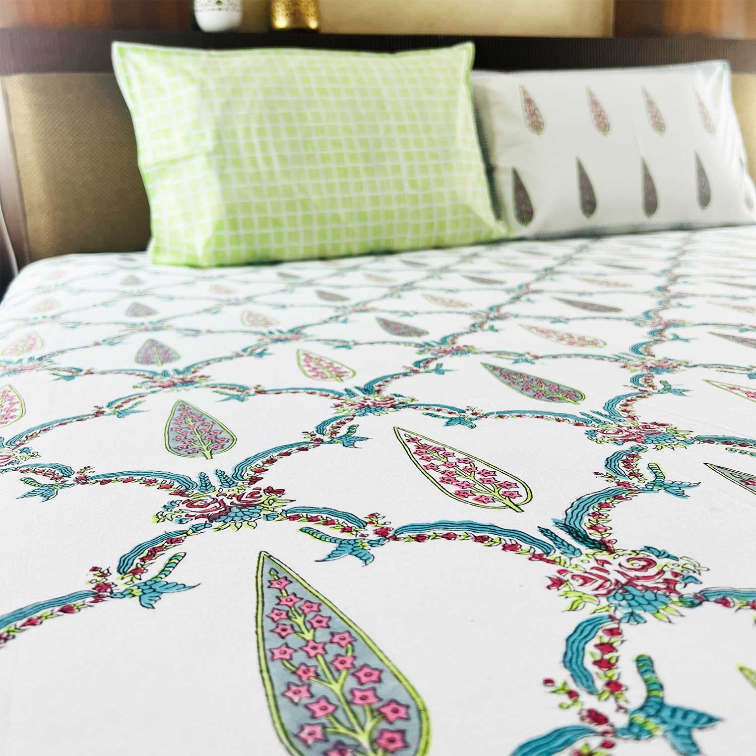 White and Green Jaal Block Printed Cotton Bedsheet 108x108 Inches