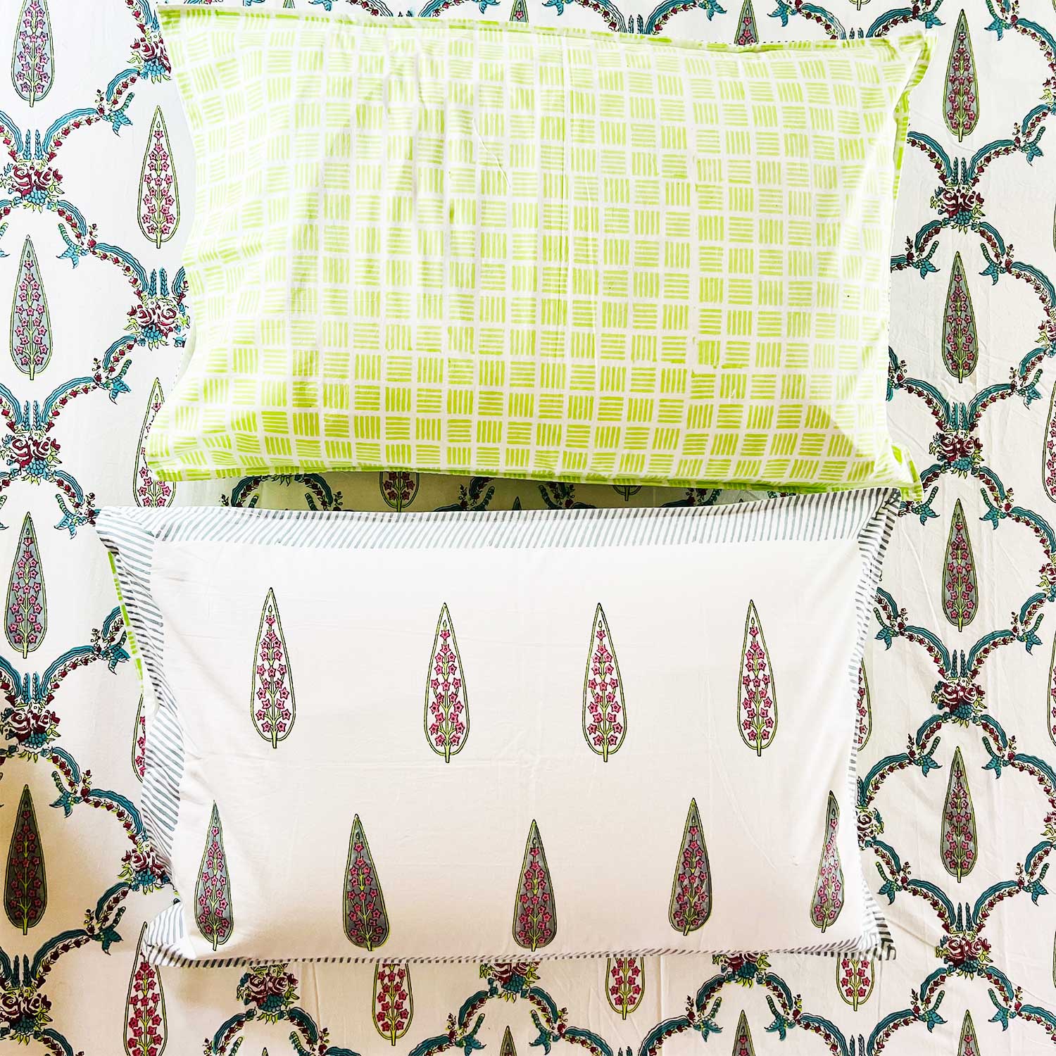 White and Green Jaal Block Printed Cotton Bedsheet 108x108 Inches