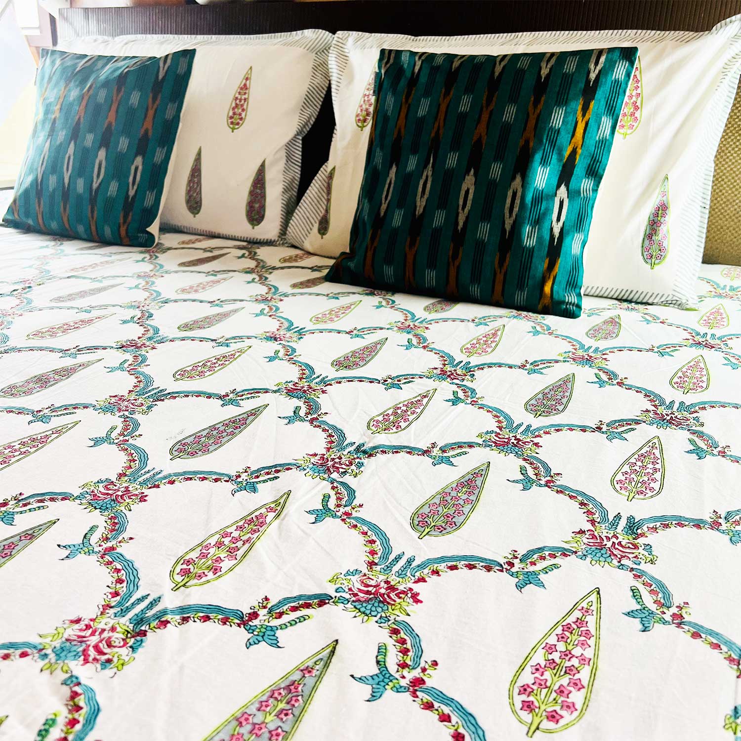 White and Green Jaal Block Printed Cotton Bedsheet 108x108 Inches