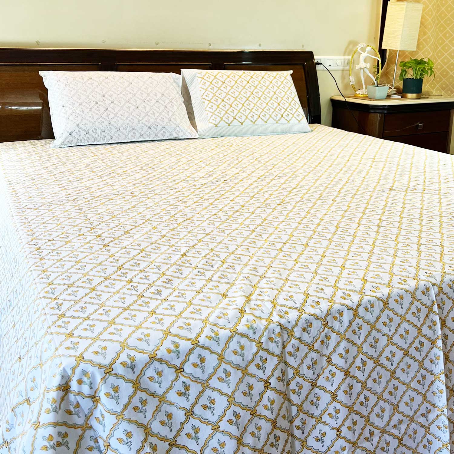 Yellow Jaal Jaipuri Double Bedsheet 108 inches x 108 inches