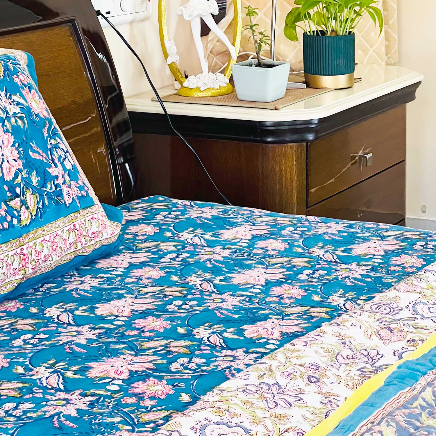 Blue Garden Block Printed Double sided Cotton Quilt - 90 inches x 108 inches