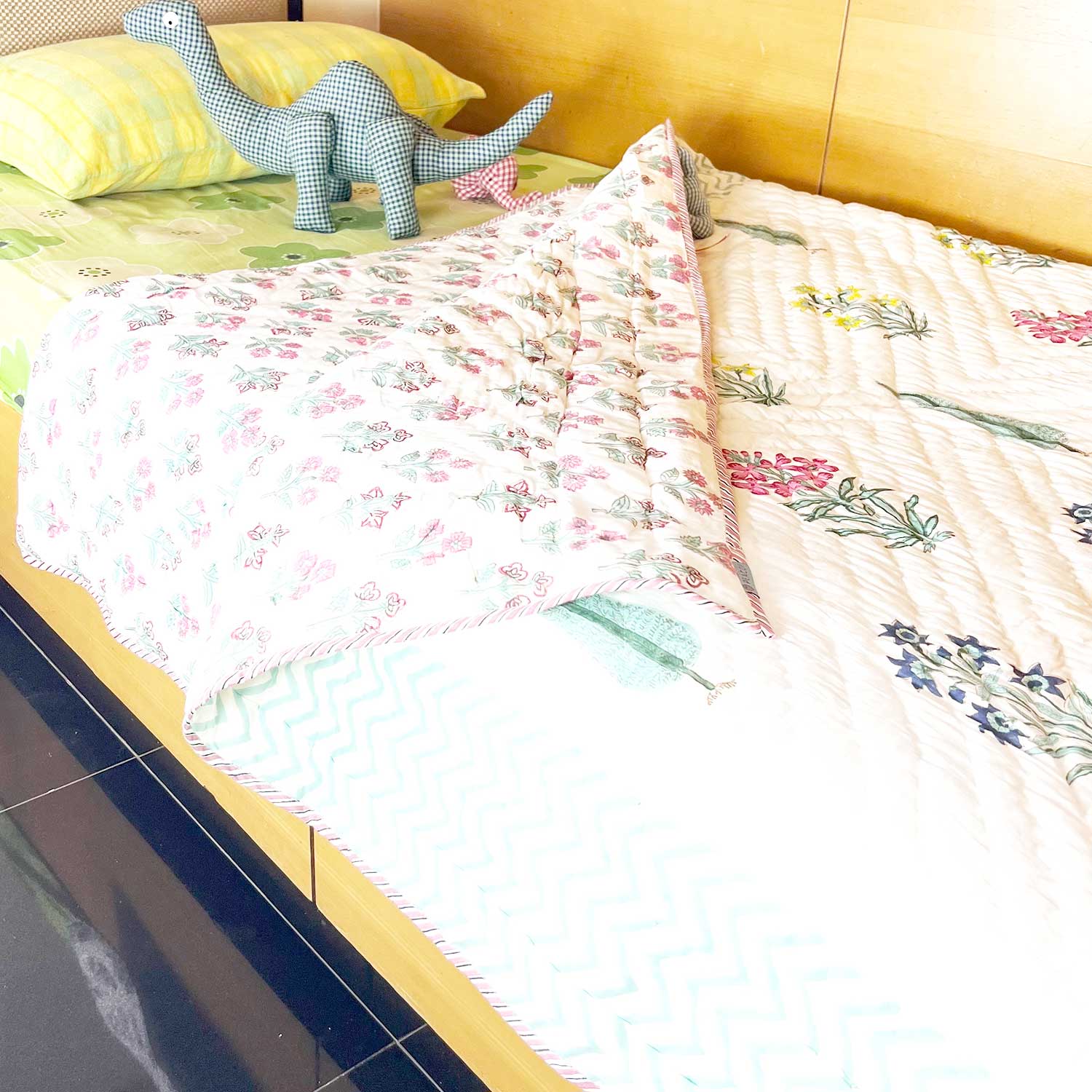 Cute Floral Double Sided Block Printed Cotton Quilt Single 60x90 Inches