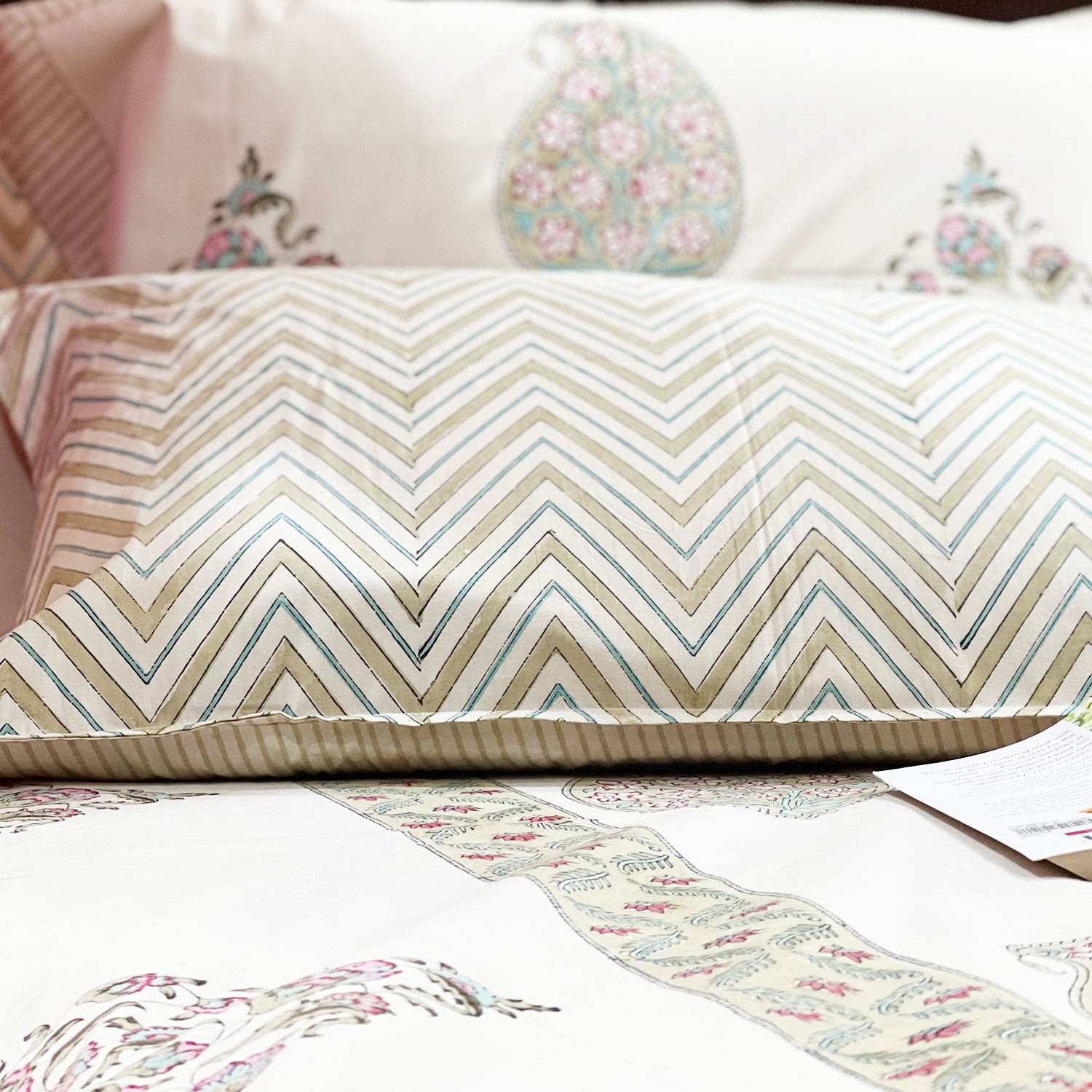 Valley of Flowers White Block Printed 210 Thread Count Cotton Double Bedsheet Set With 2 Pillow Covers - (90 inches x 100 inches)