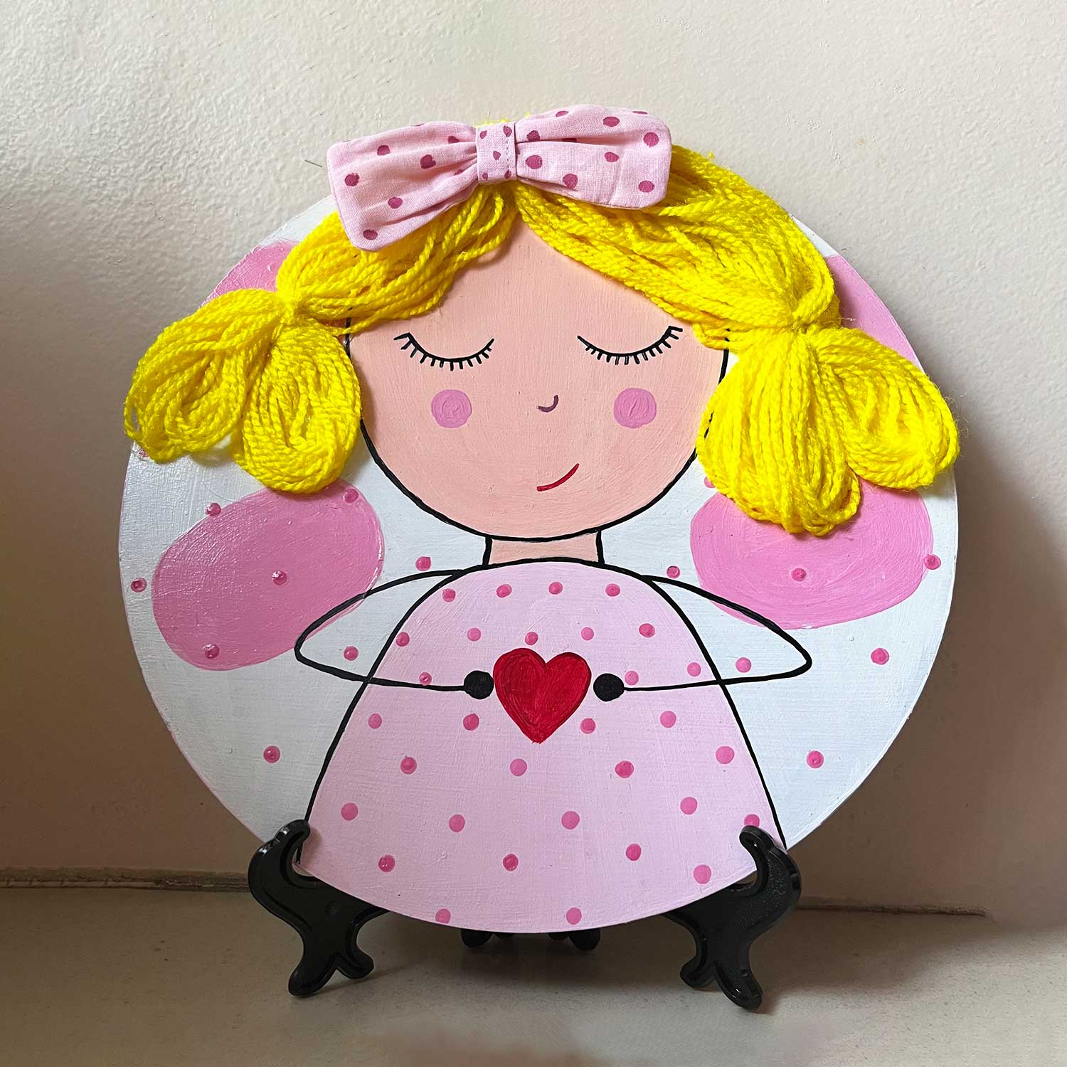 Cute Lovable Hand Painted Kid Decorative Wall Plate (Diameter - 10 inches)