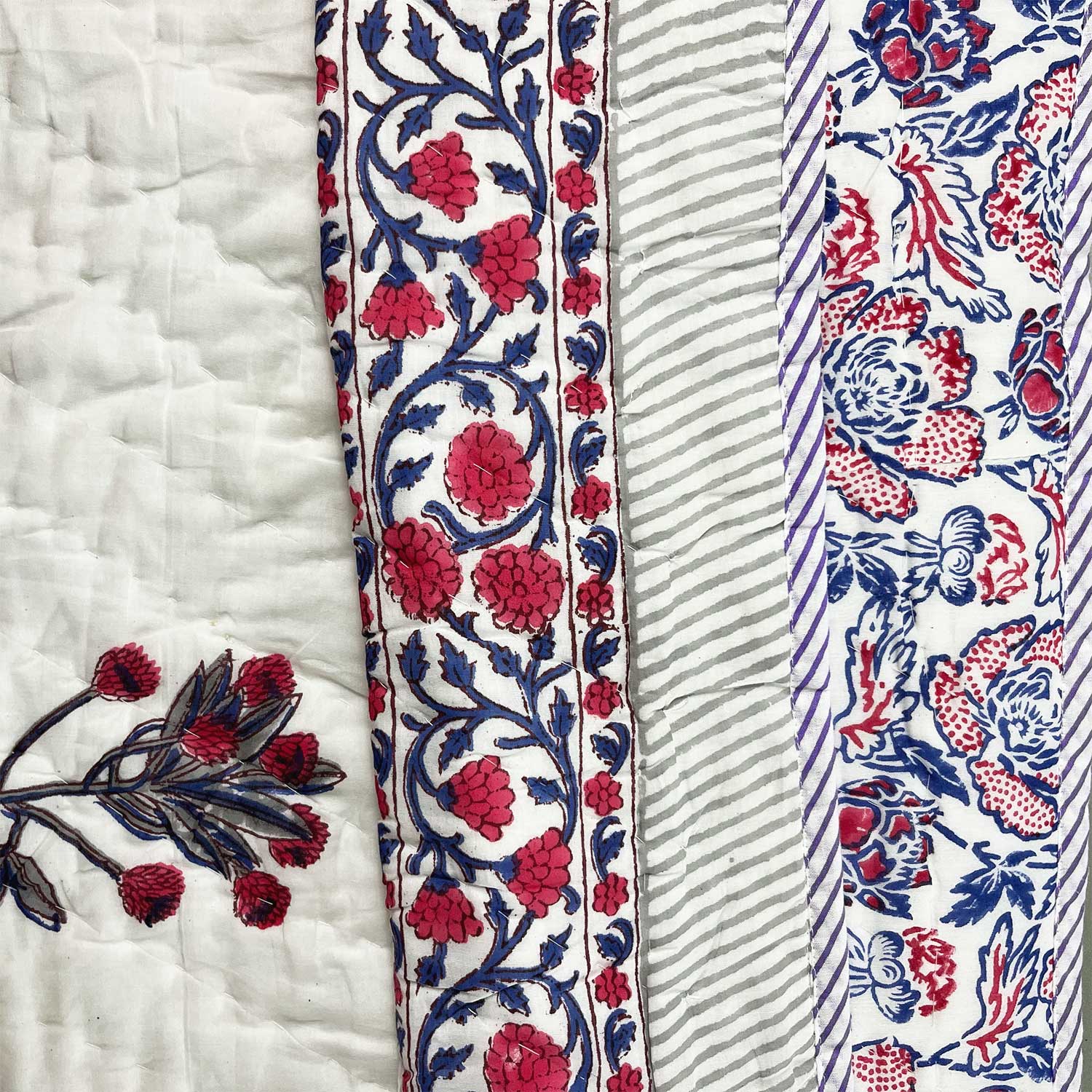 White & Red Soft Cotton Floral Printed Quilt - 60 inches x 90 inches