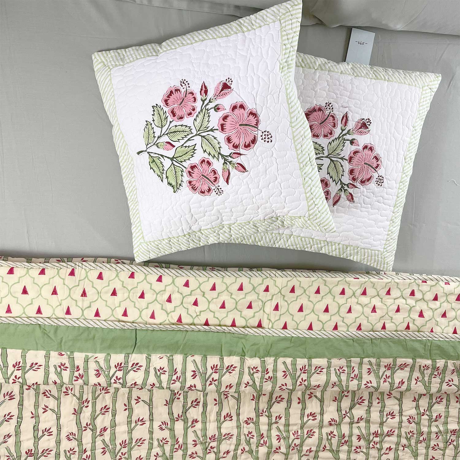 Vine Green & White Soft Cotton Bamboo Printed Quilt - 90 inches x 60 inches