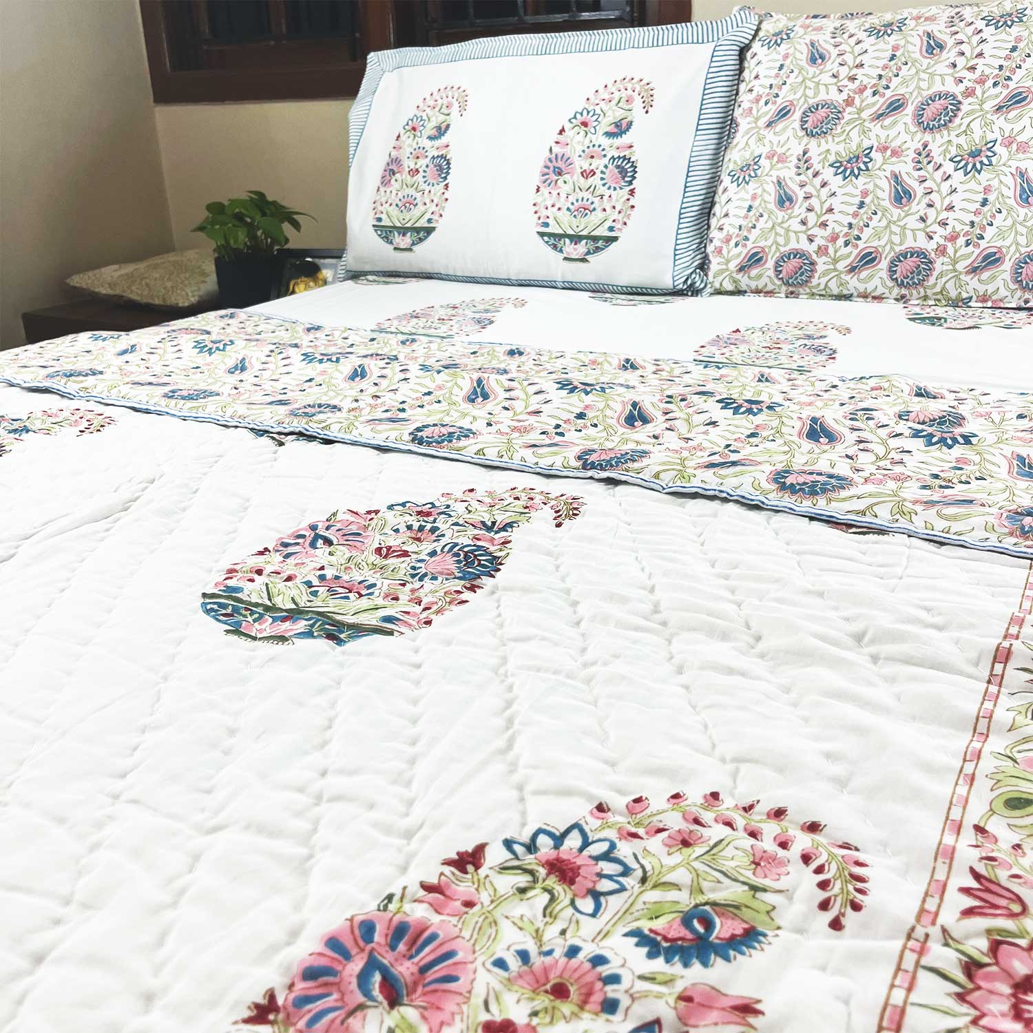 Soft & Cozy Pure Cotton Floral Printed Quilt - 60 inches x 90 inches
