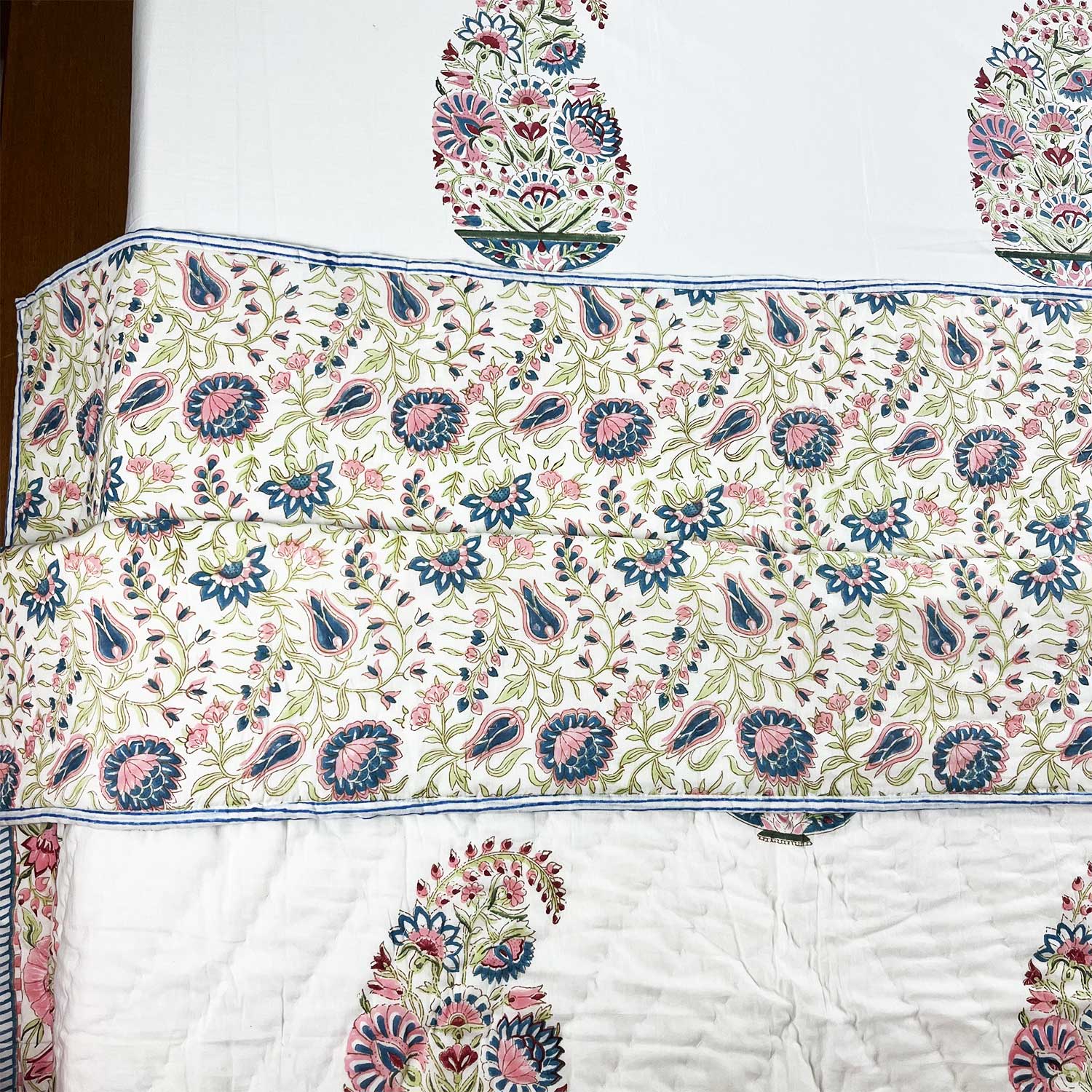 Soft & Cozy Pure Cotton Floral Printed Quilt - 60 inches x 90 inches