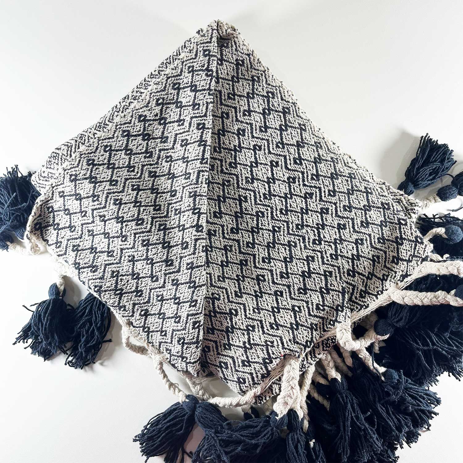 Black & White Cotton Throw 60 inches x 50 inches