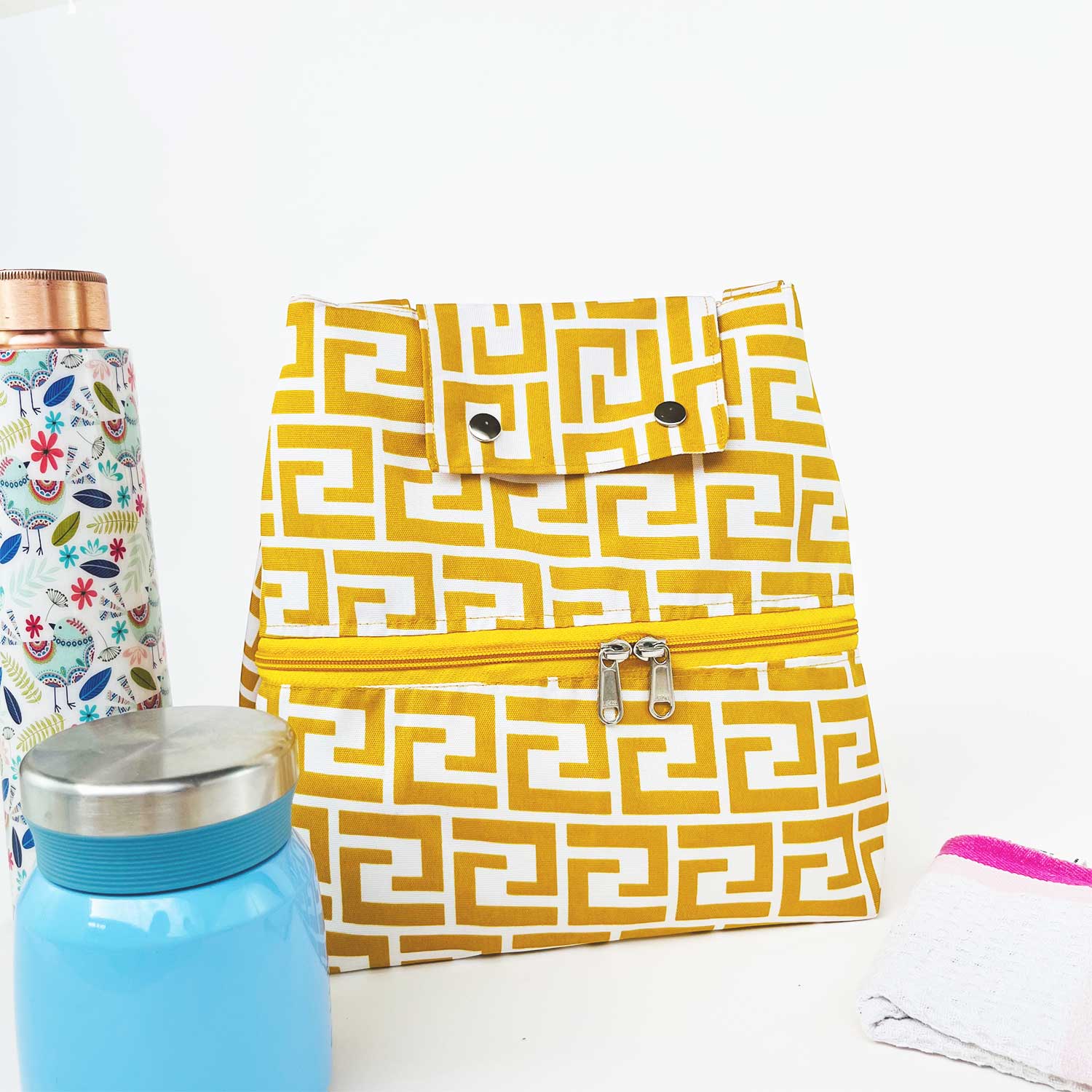 Mustard Geometric Lunch Bag