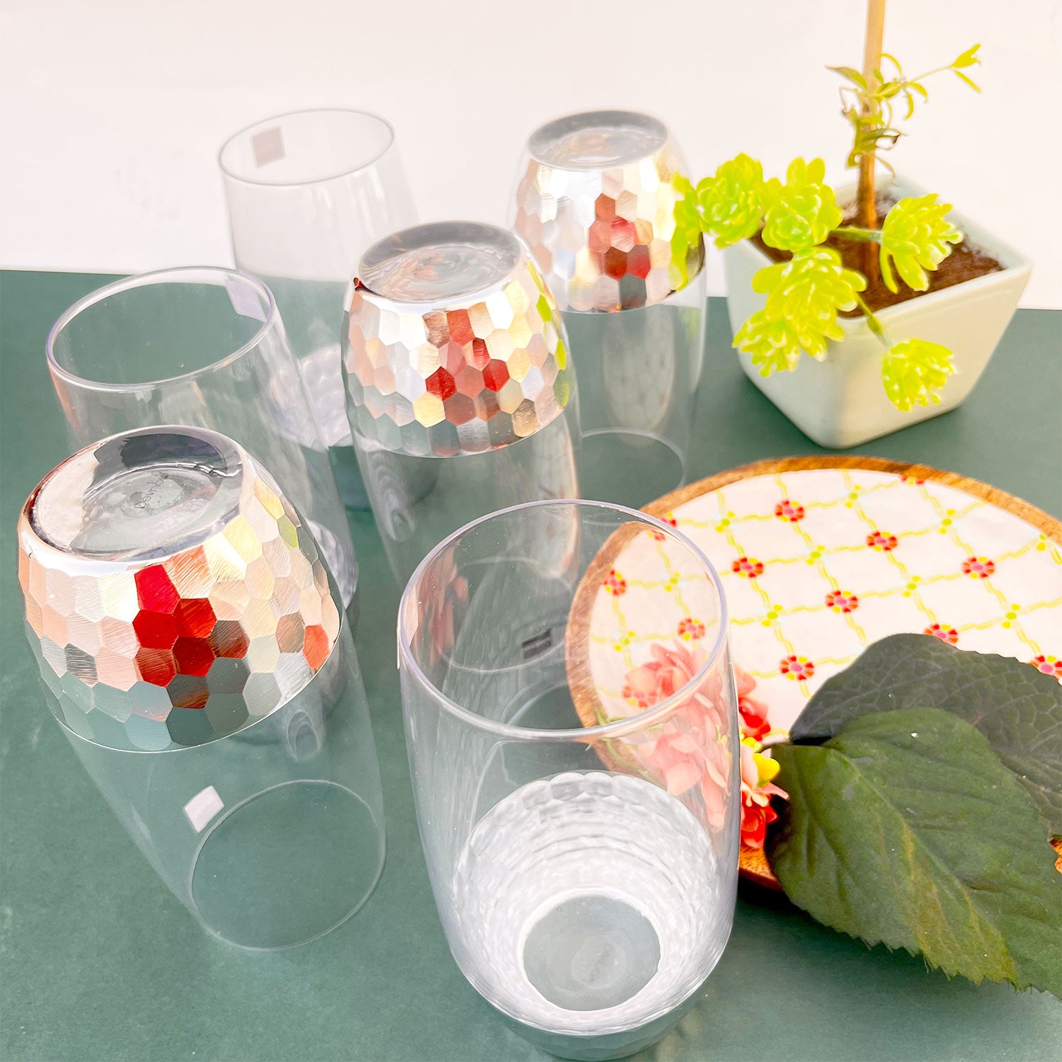 Artful Silver Decorated Drinking Glass For Juice, Cocktails & Drinks - Set of 6 (7 inches height) | Peacoy