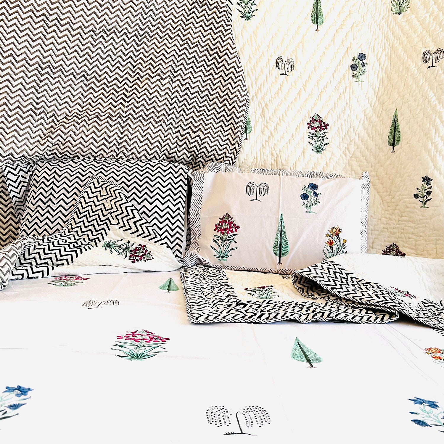 White with Black Zigzag Border Block Printed 210 Thread Count Cotton Double Bedsheet Set With 2 Pillow Covers - 108 inches x 108 inches