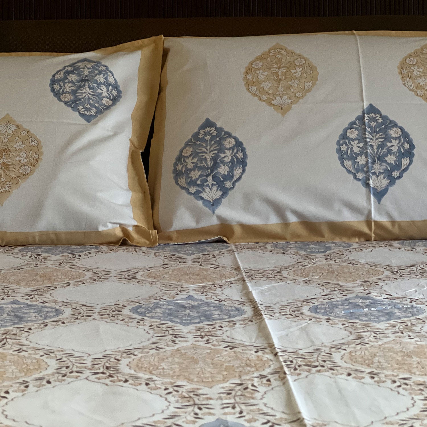 Grey and Brown color Bedsheet