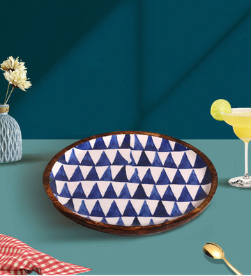 Boho Triangles Blue & White Round Mango Wood Platter With Enamel Finish | Peacoy
